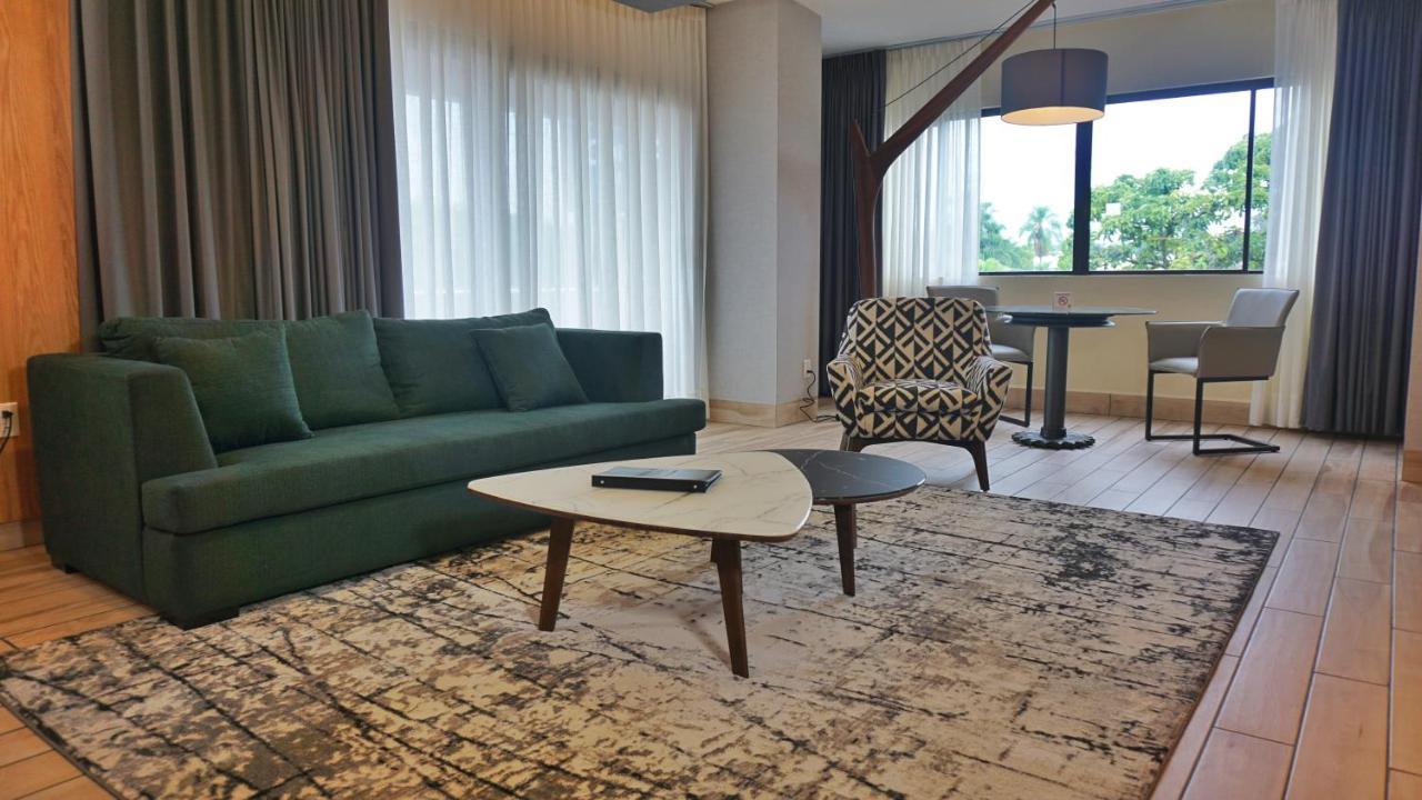Comfort Inn Córdoba Екстериор снимка